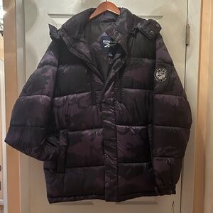 NWT Reebok men camo puffer XL
